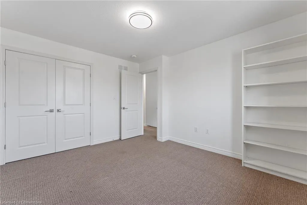 68 Dodman Crescent