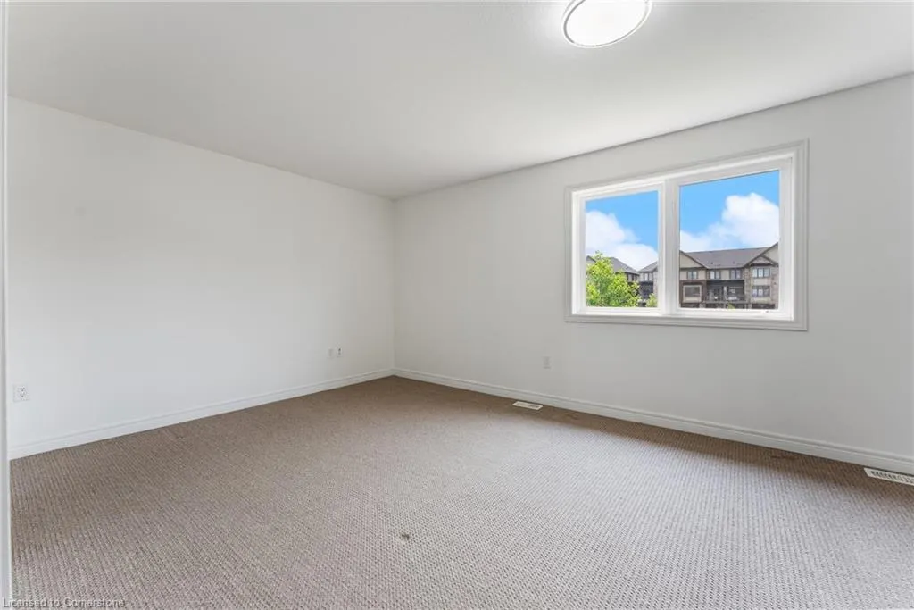 68 Dodman Crescent