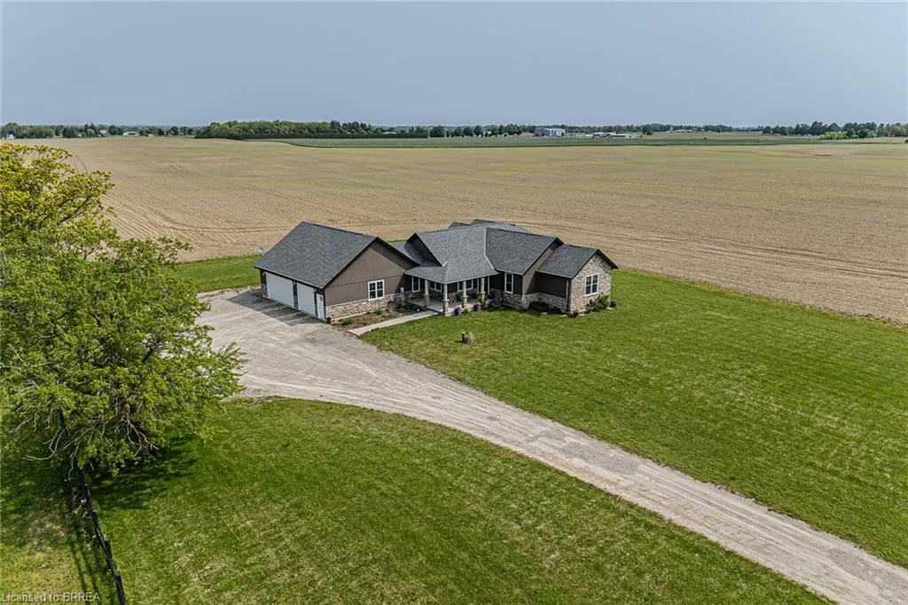 26 8th Concession Road