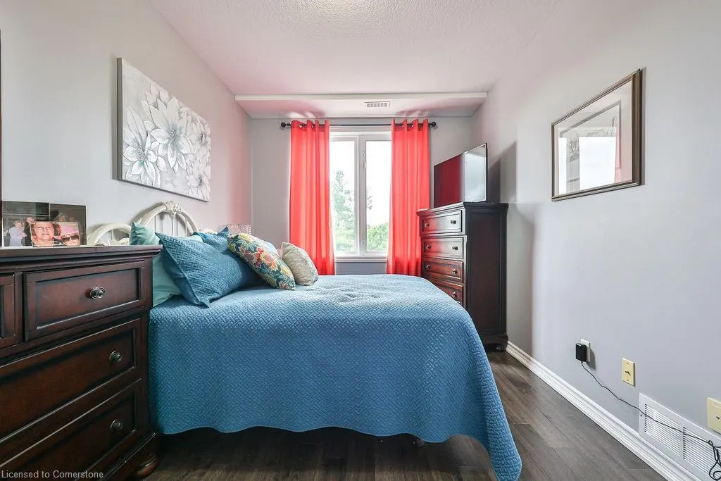 95 Wilson Street W, #310