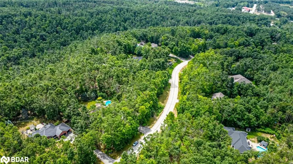 17 Maple Ridge Rd