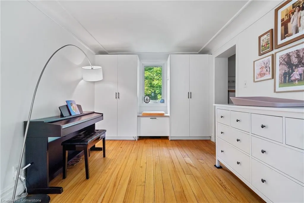 376 Old Guelph Road