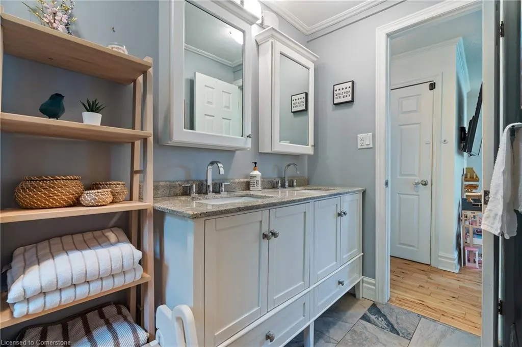 376 Old Guelph Road