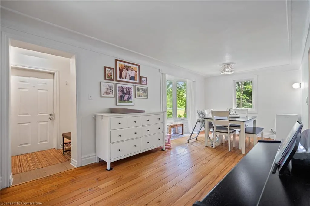 376 Old Guelph Road