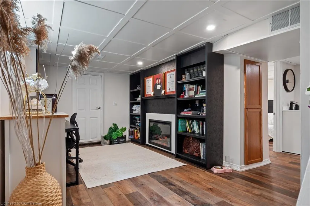 376 Old Guelph Road