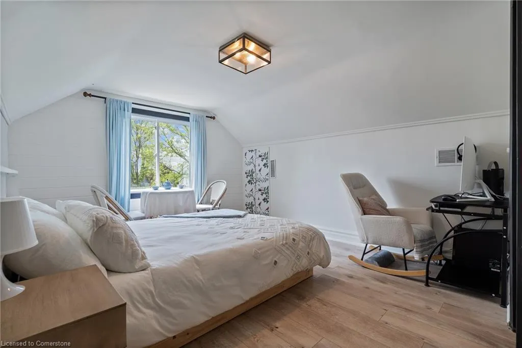 376 Old Guelph Road
