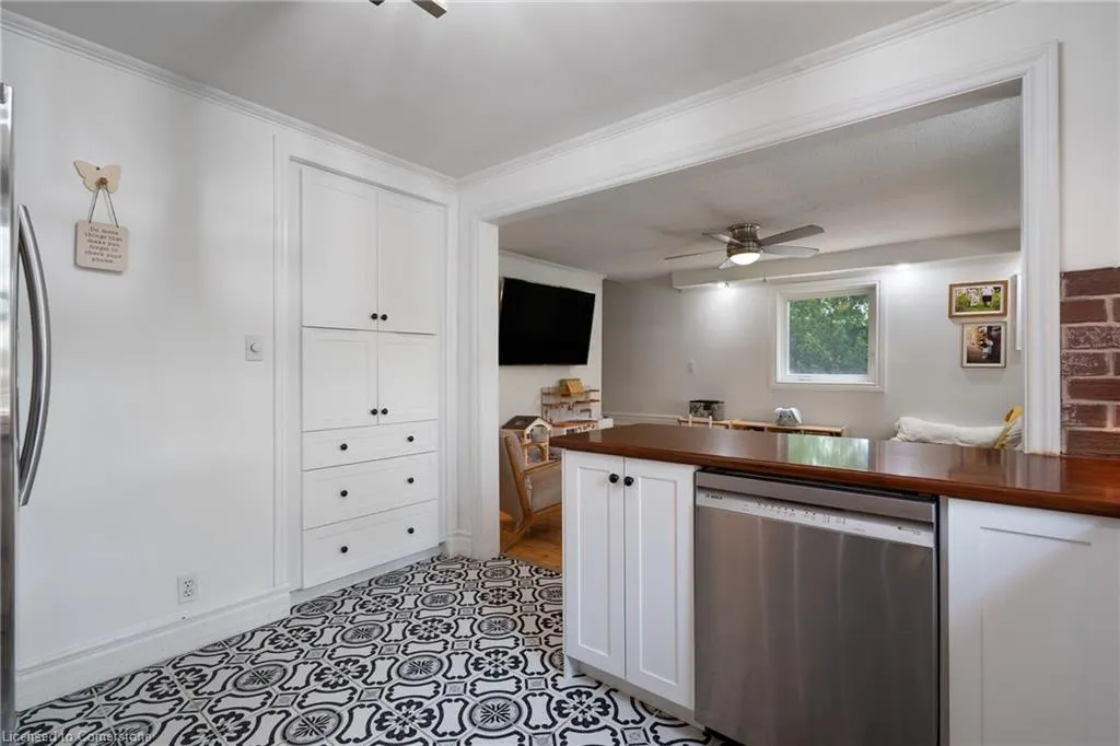 376 Old Guelph Road
