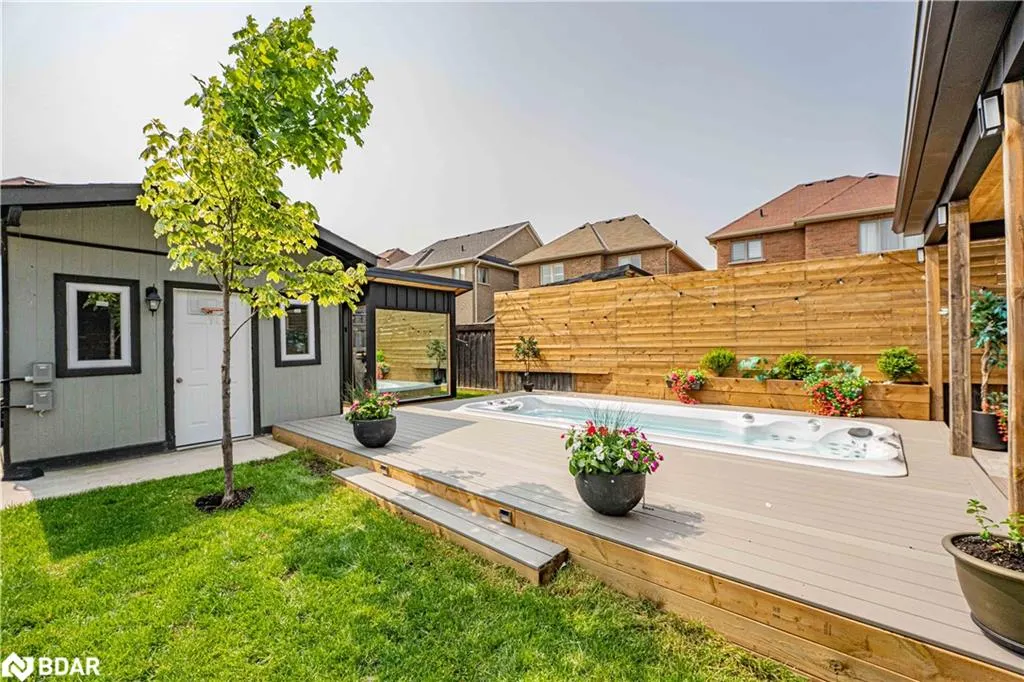 2199 Dawson Crescent