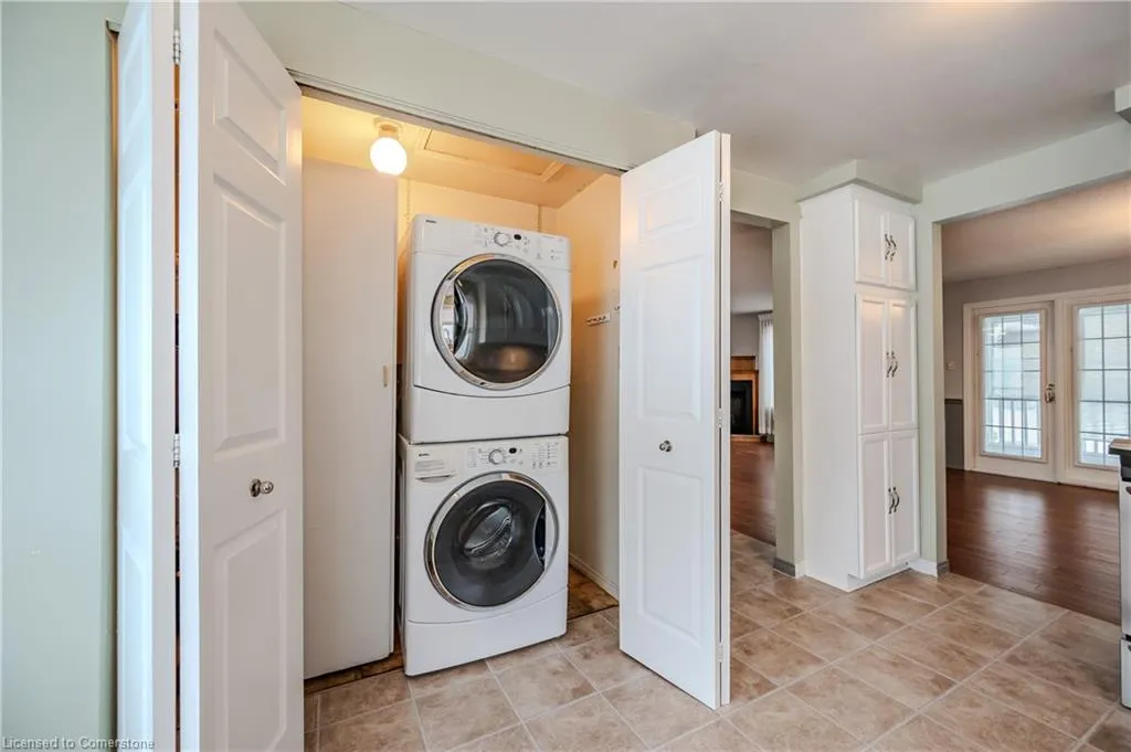 3 Rolling Brook Lane