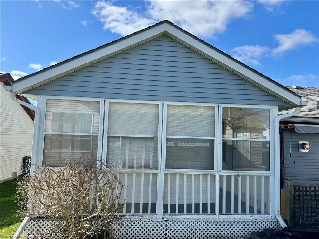 3 Rolling Brook Lane