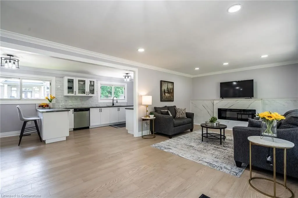678 Mohawk Road