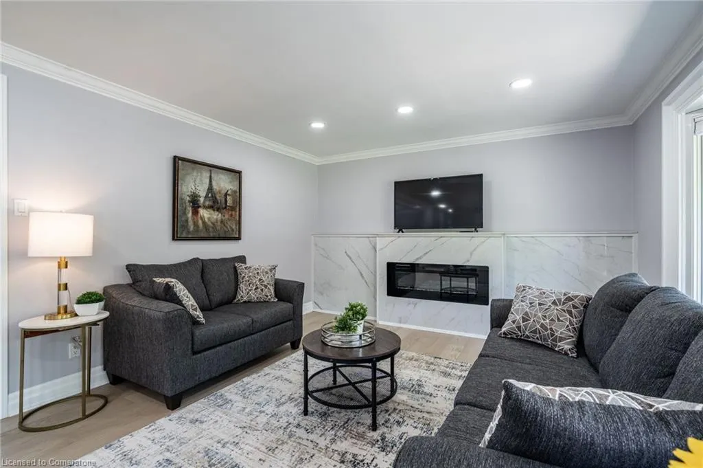 678 Mohawk Road