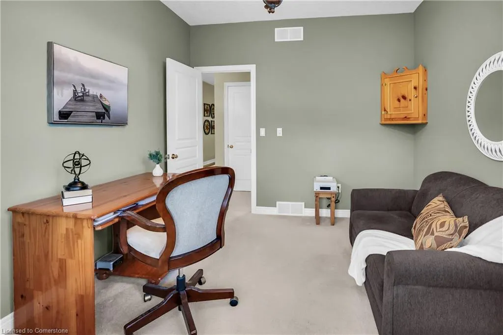 8 Muscat Drive, #4