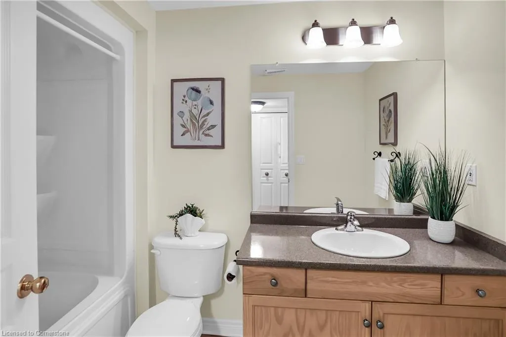 8 Muscat Drive, #4
