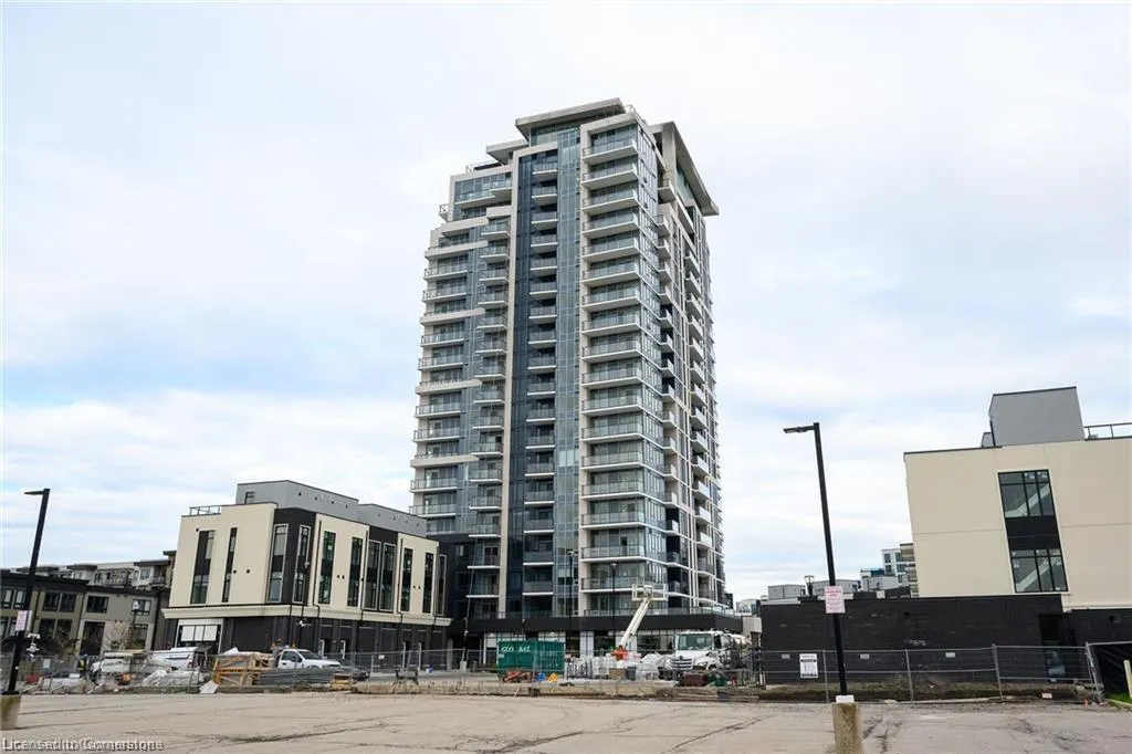 385 Winston Road, #901