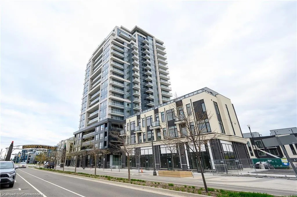 385 Winston Road, #901