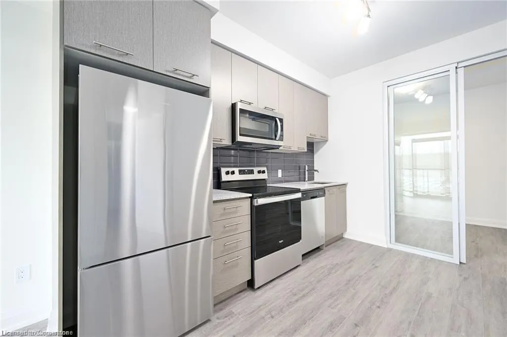 385 Winston Road, #901