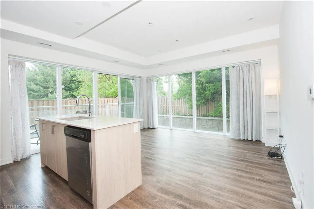 16 Markle Crescent, #209