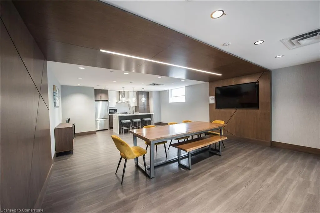 16 Markle Crescent, #209
