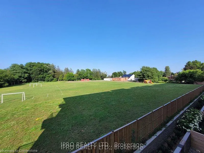 16 Markle Crescent, #301