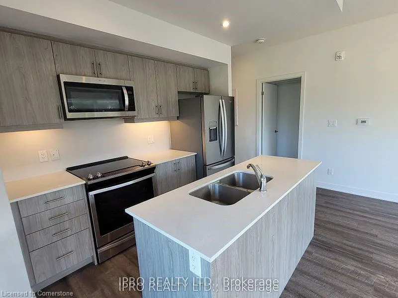 16 Markle Crescent, #301