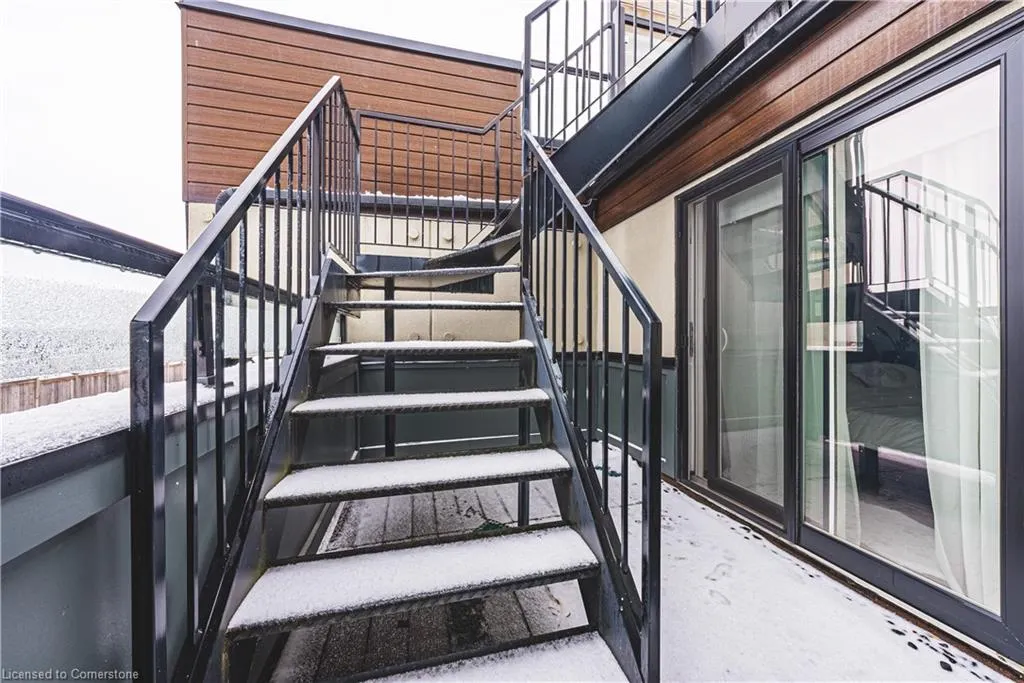 35 Midhurst Heights, #26