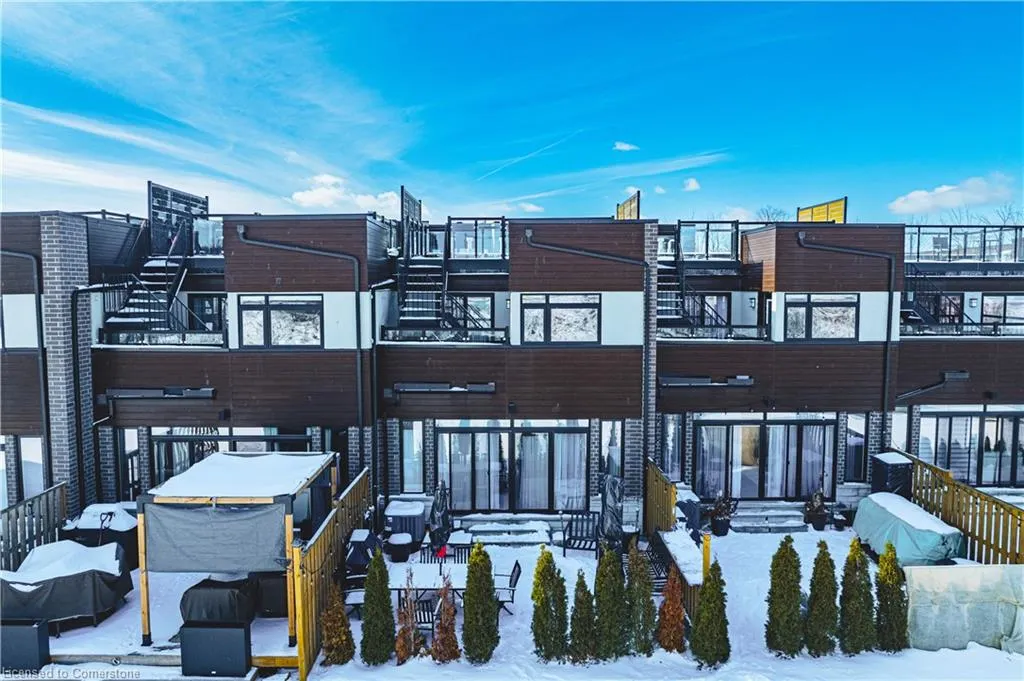 35 Midhurst Heights, #26