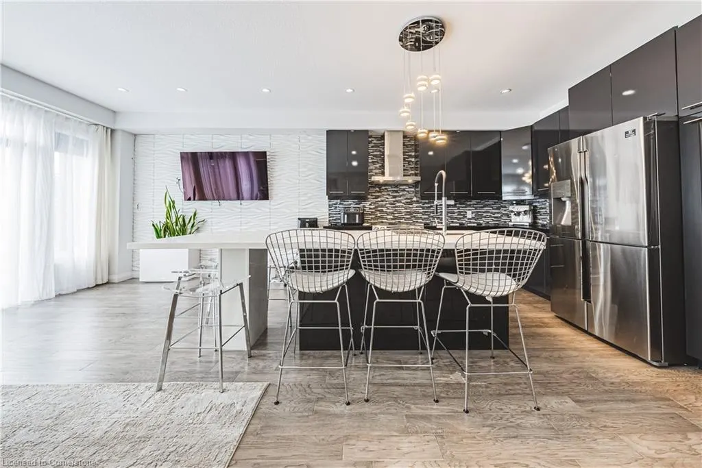 35 Midhurst Heights, #26