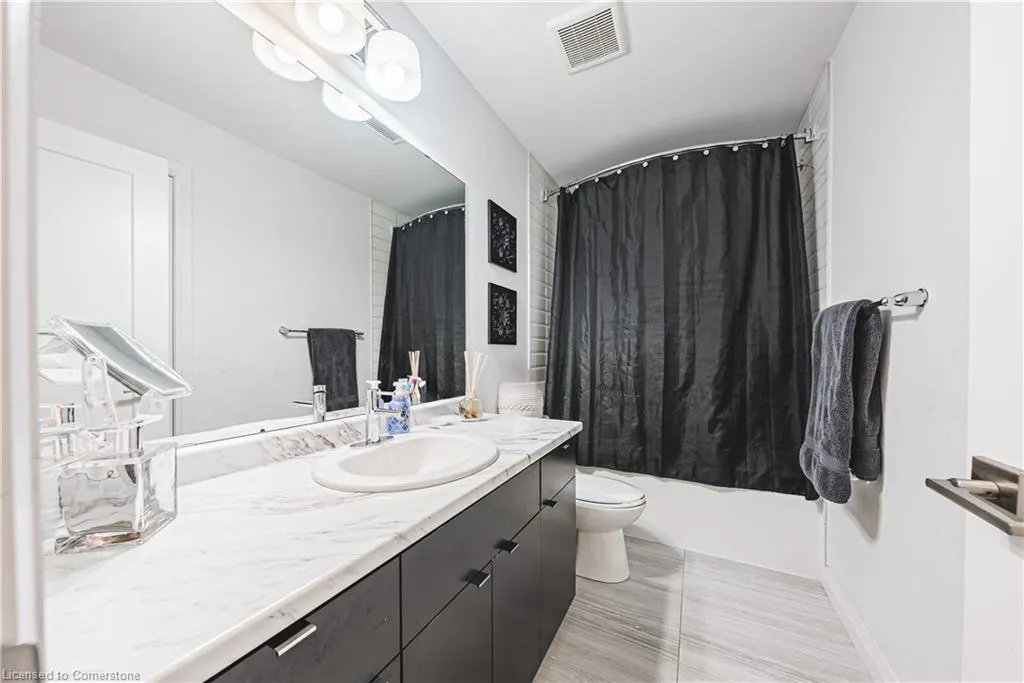 35 Midhurst Heights, #26