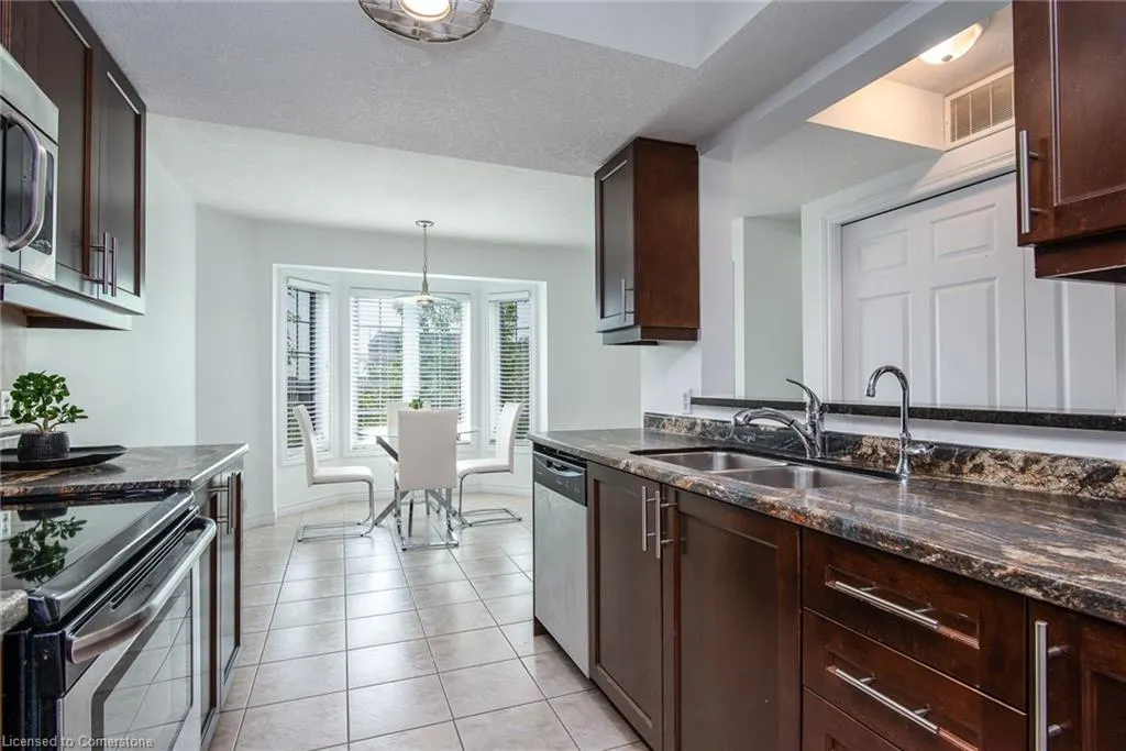 975 Strasburg Road, #22B