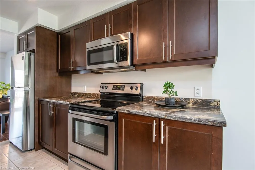 975 Strasburg Road, #22B
