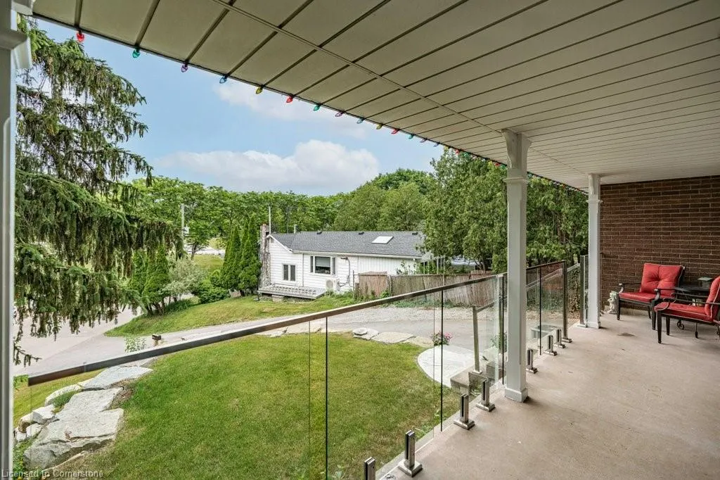 52 Parkside Avenue