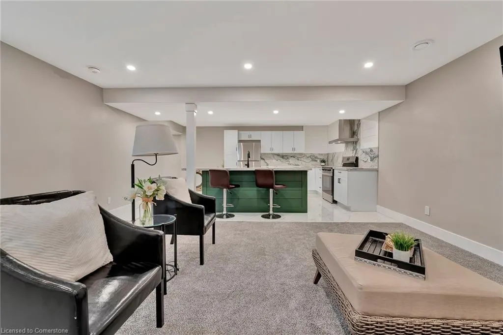 441 Scenic Drive