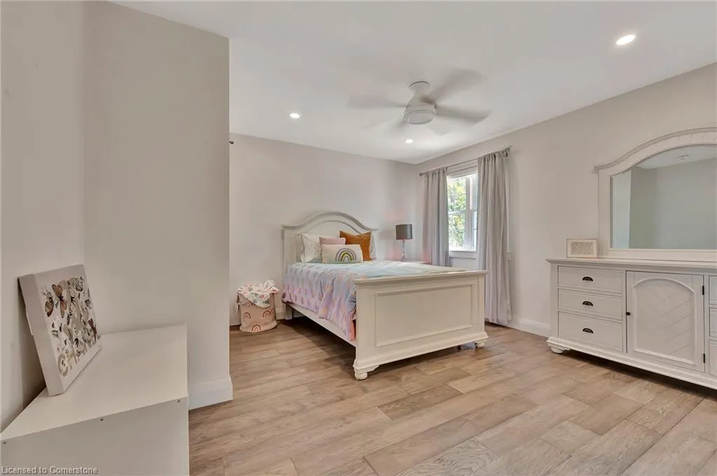 441 Scenic Drive