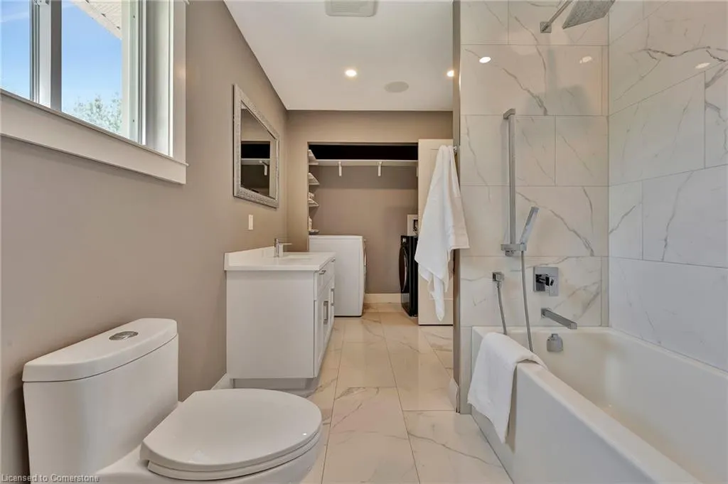 441 Scenic Drive