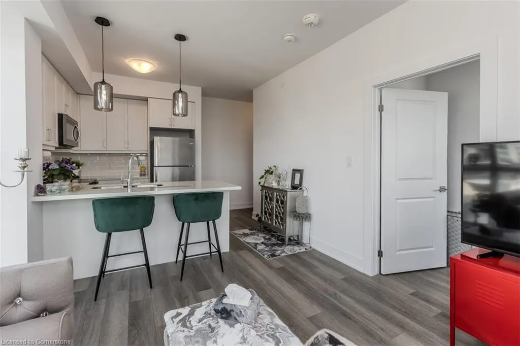 460 Dundas Street E, #705
