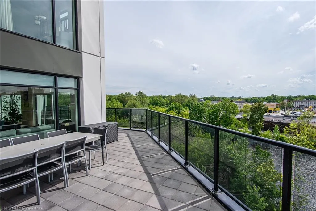 71 Wyndham Street S, #1106
