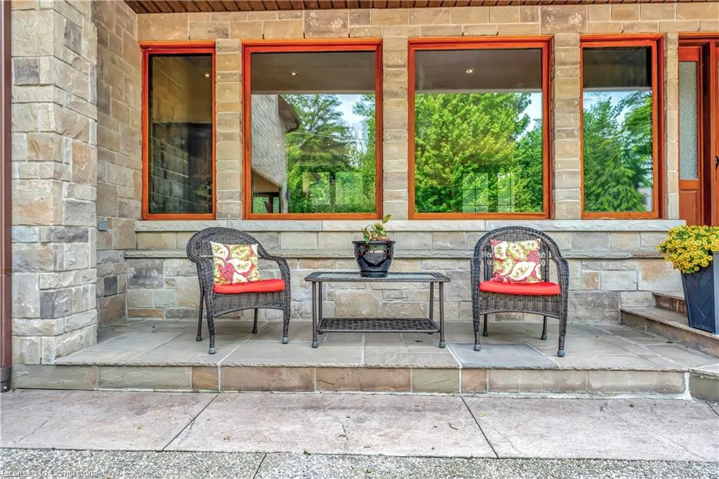 11 Maple Hill Drive