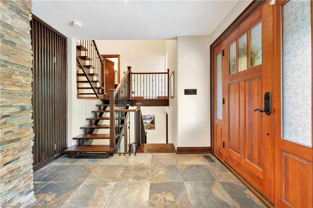 11 Maple Hill Drive
