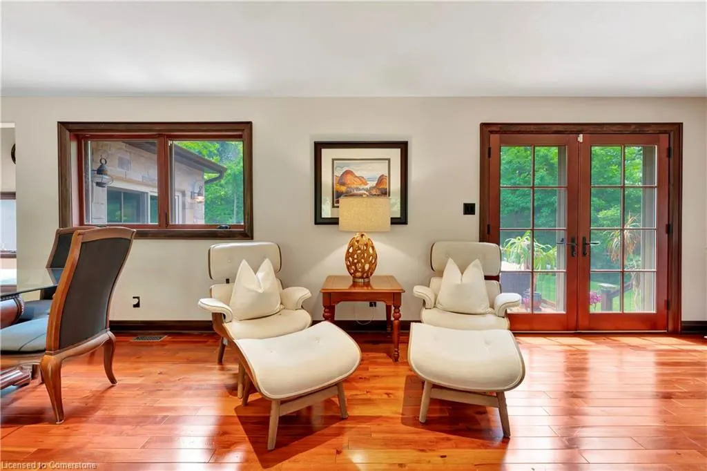 11 Maple Hill Drive