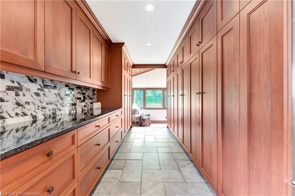 11 Maple Hill Drive