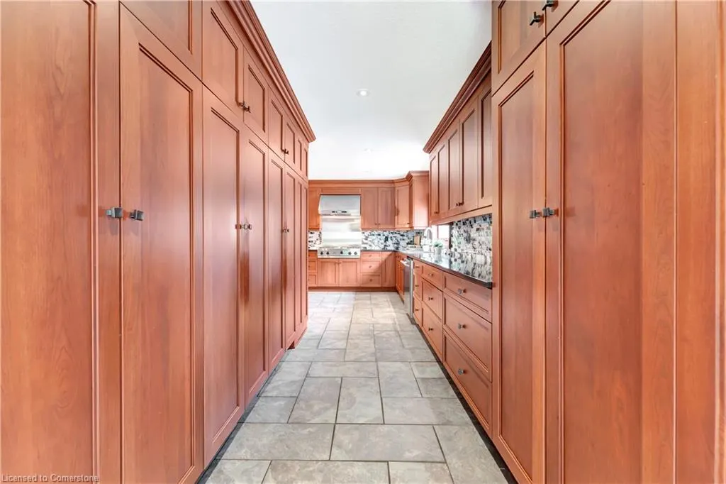11 Maple Hill Drive
