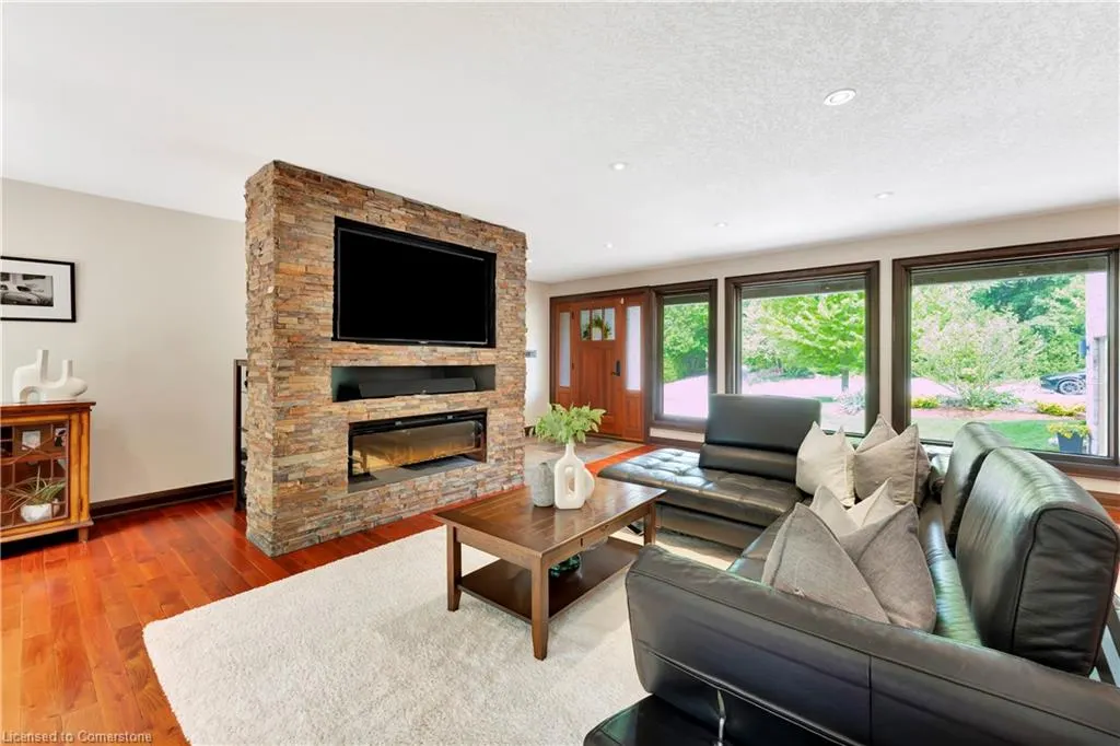 11 Maple Hill Drive