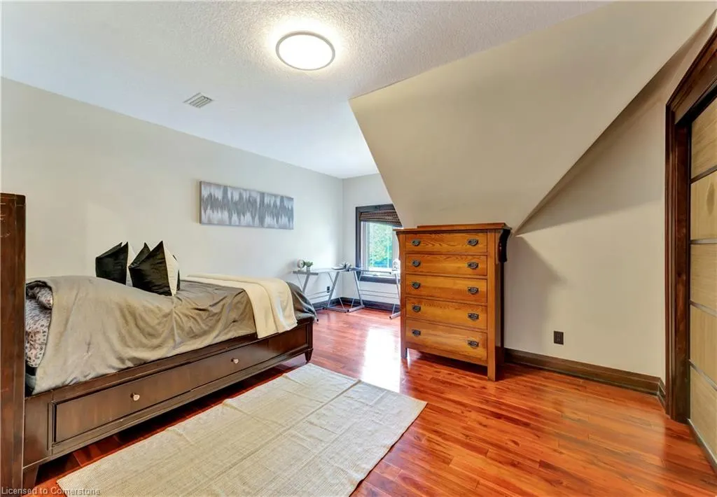 11 Maple Hill Drive