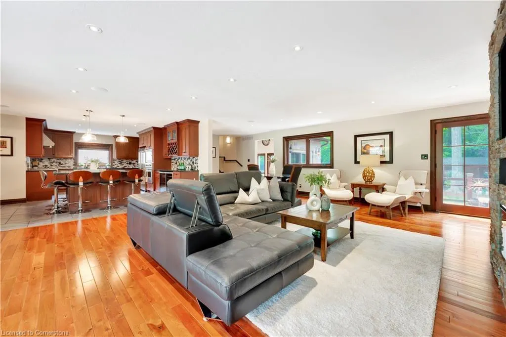 11 Maple Hill Drive
