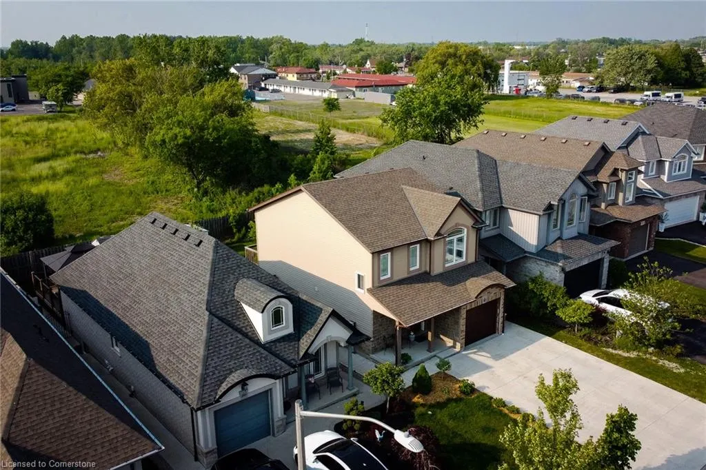 5979 Ernest Crescent