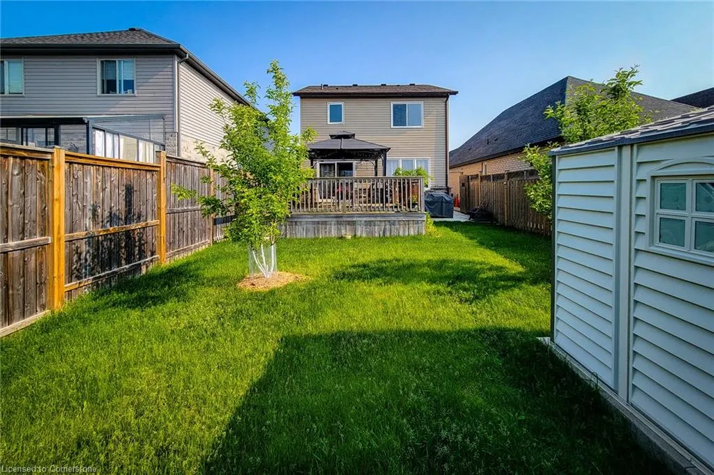 5979 Ernest Crescent