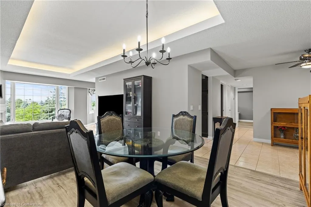 990 Golf Links Road, #301