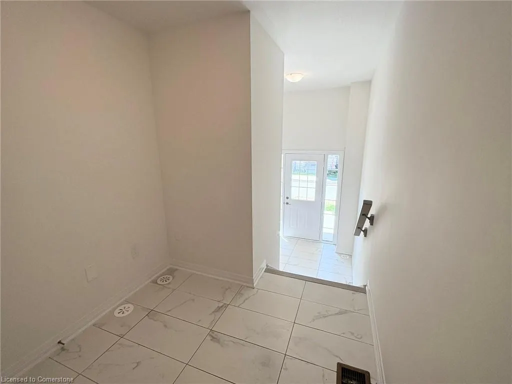 305 Garner Road W, #22