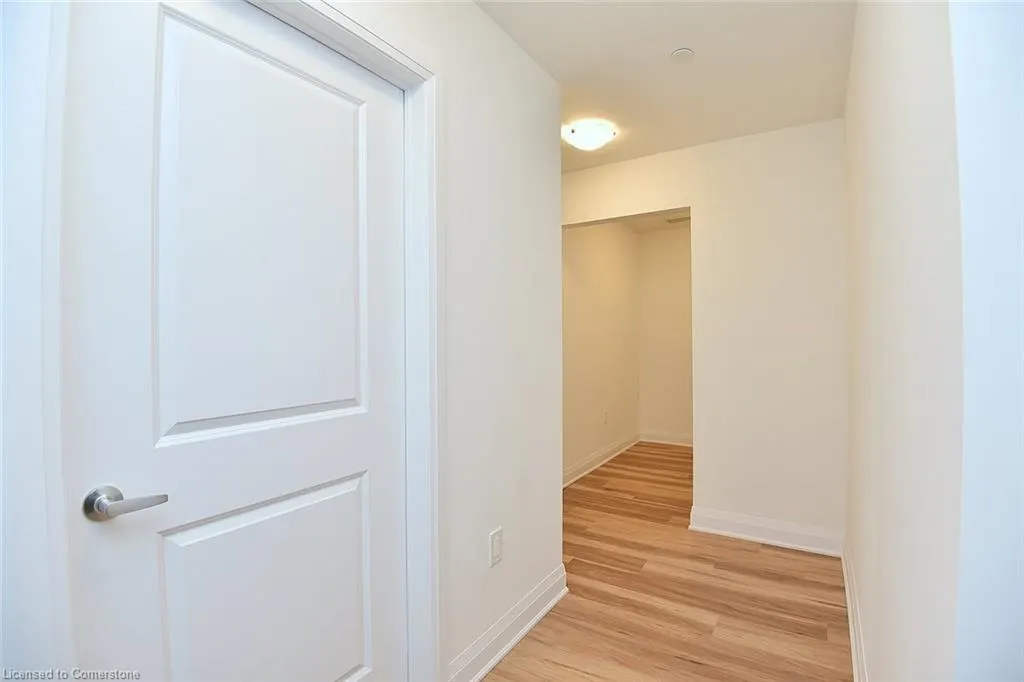 1936 Rymal Road E, #211